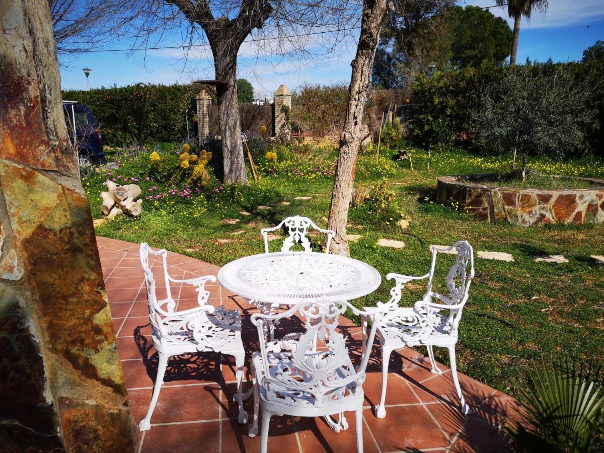 Casa Los Jinetes การ์โมนา ภายนอก รูปภาพ