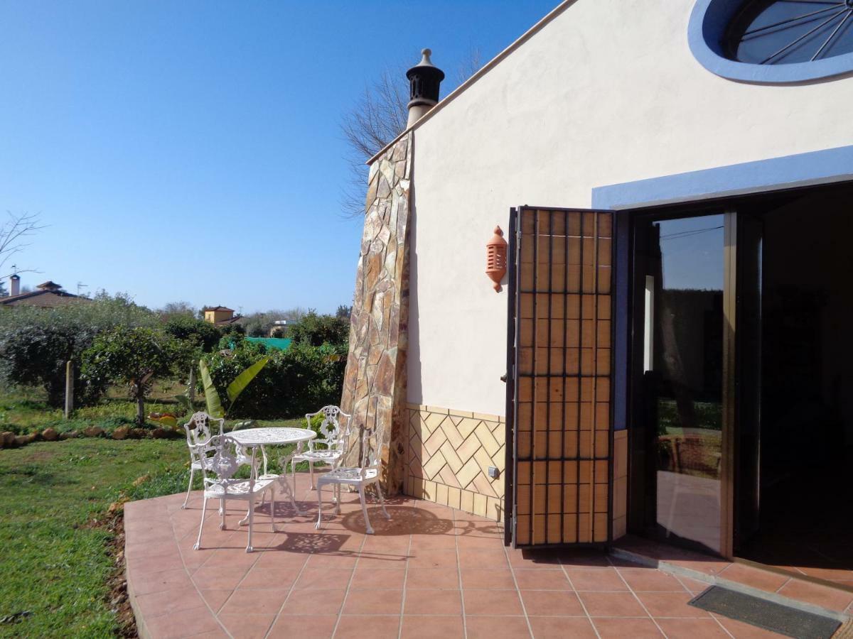 Casa Los Jinetes การ์โมนา ภายนอก รูปภาพ