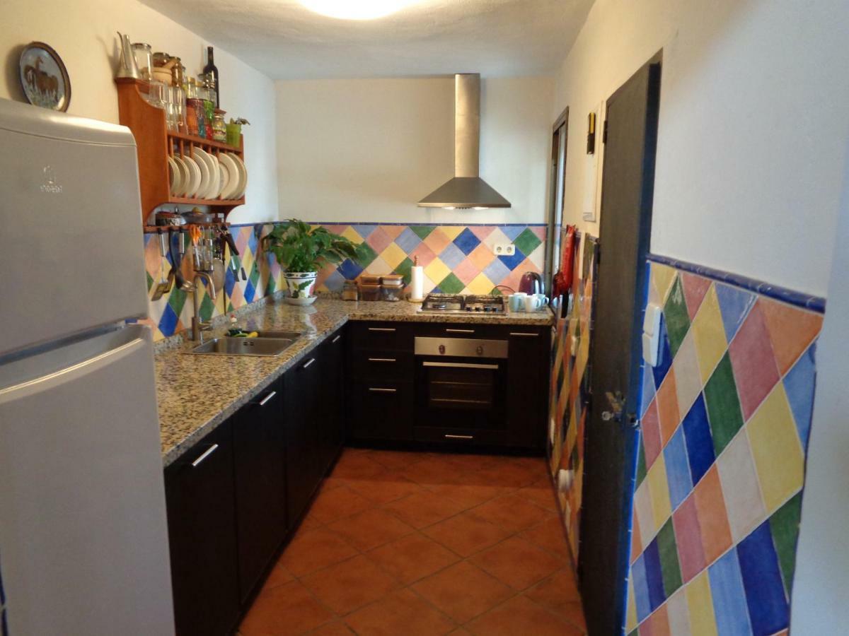 Casa Los Jinetes การ์โมนา ภายนอก รูปภาพ